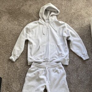Aritzia Cozy Sweatfleece boyfriend fit zip up hoodie & sweat pants set
